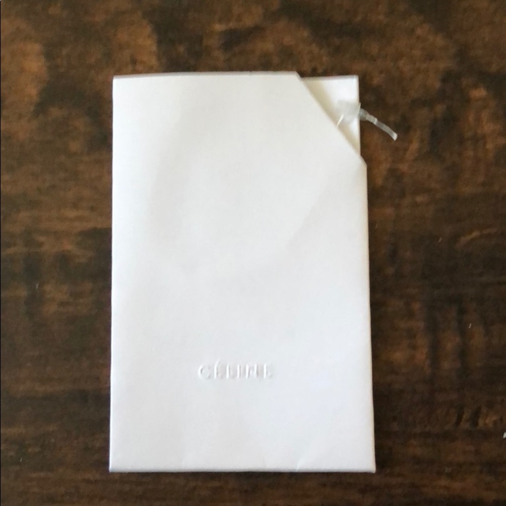 Celine - Picture 4 of 7